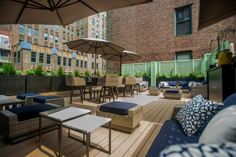 HGU New York Hotel - Teras