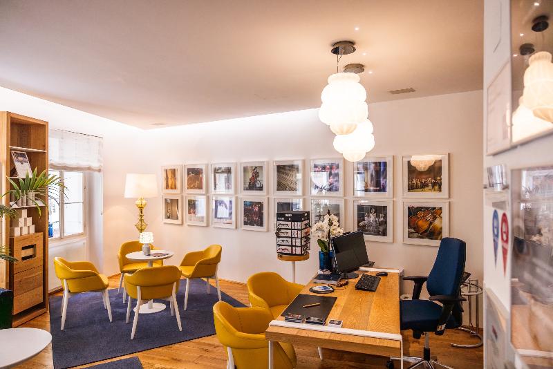 Small Luxury Hotel Goldgasse - Lobi
