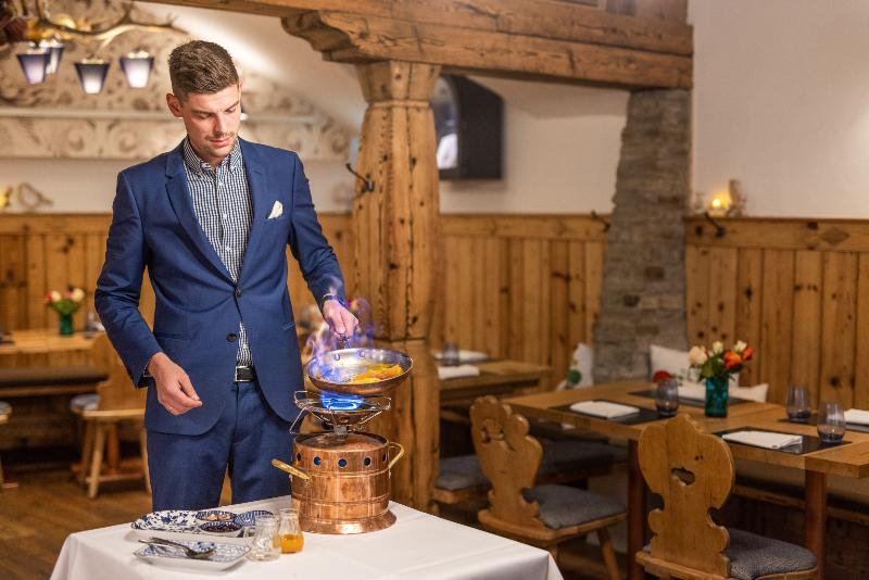 Small Luxury Hotel Goldgasse - Restoran