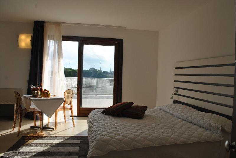 Althea Palace Hotel - Genel