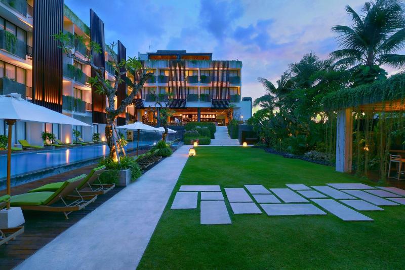 Four Points By Sheraton Bali Seminyak - Havuz
