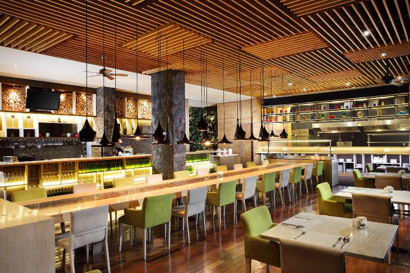 Four Points By Sheraton Bali Seminyak - Restoran