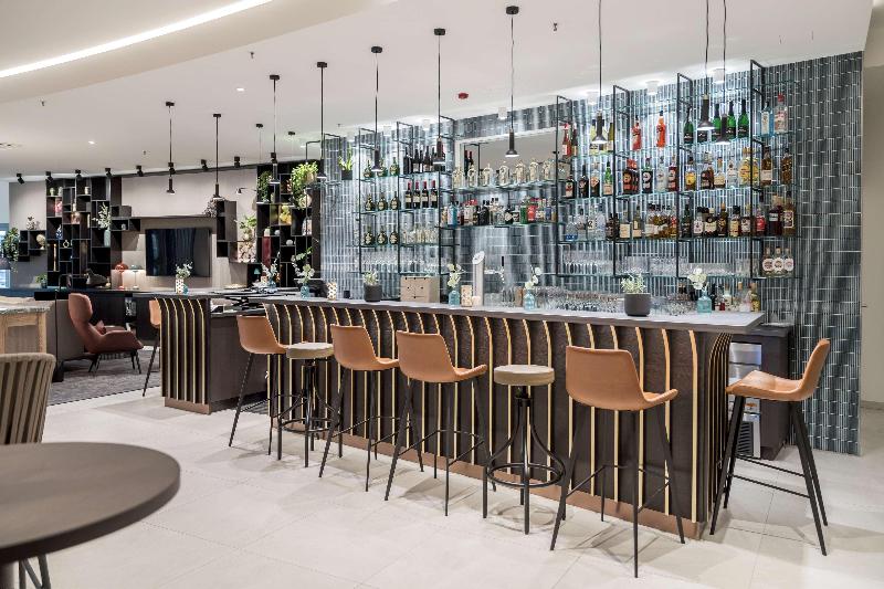 Premier Inn Würzburg Hotel - Bar