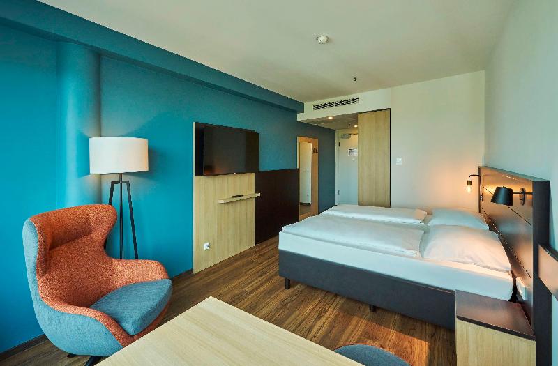 Premier Inn Würzburg Hotel - Oda