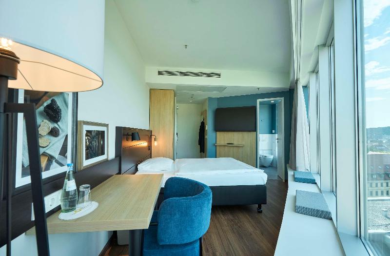 Premier Inn Würzburg Hotel - Oda