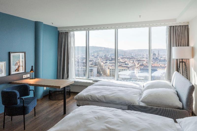 Premier Inn Würzburg Hotel - Oda