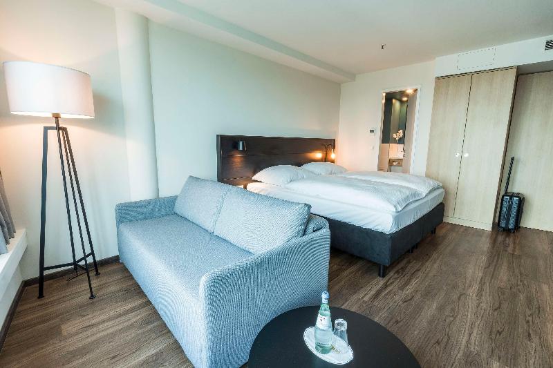 Premier Inn Würzburg Hotel - Oda