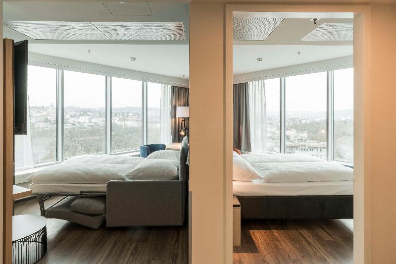 Premier Inn Würzburg Hotel - Oda