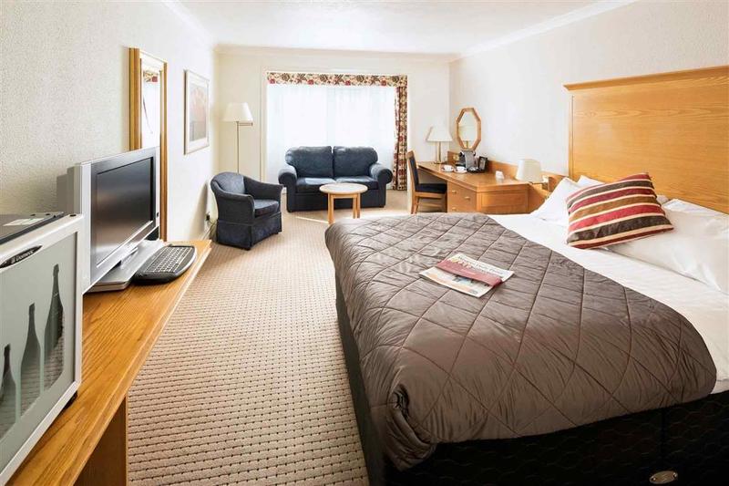 Mercure Bristol North The Grange Hotel - Oda