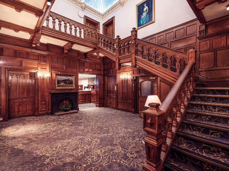 Mercure Bradford Bankfield Hotel - Lobi