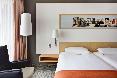 Steigenberger Airport Hotel Amsterdam oda fotoğrafı