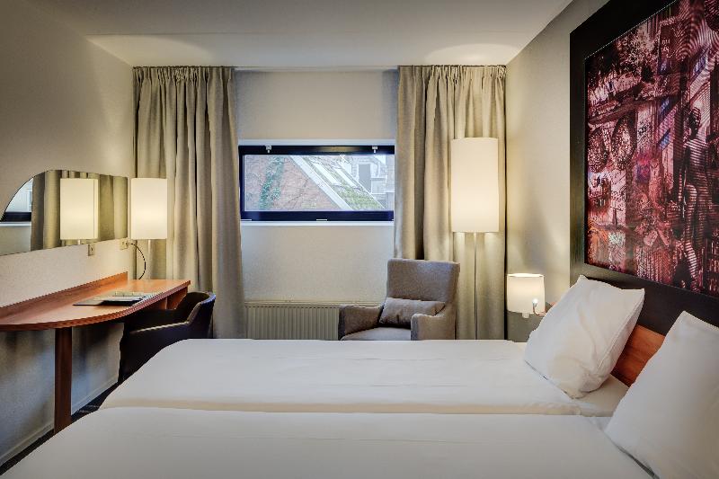 Leonardo Hotel Groningen City Center - Genel