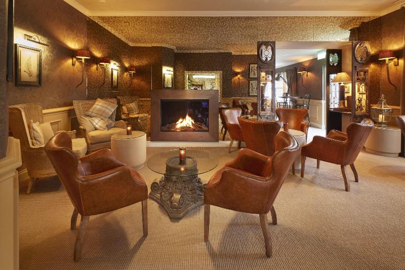 The Cairn Lodge & Hotel - Bar