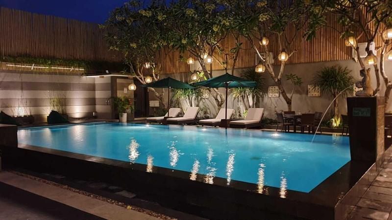 The Banyumas Residence - Havuz