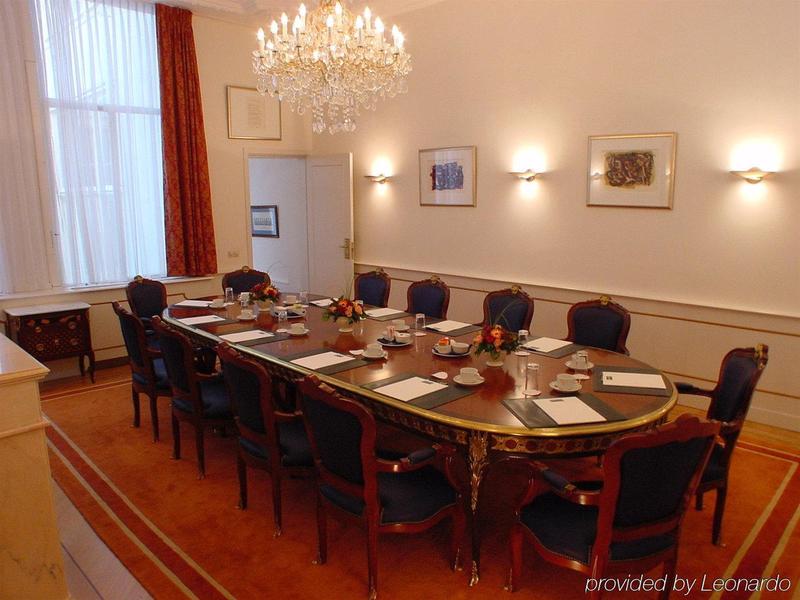 Ambassade Hotel - Genel