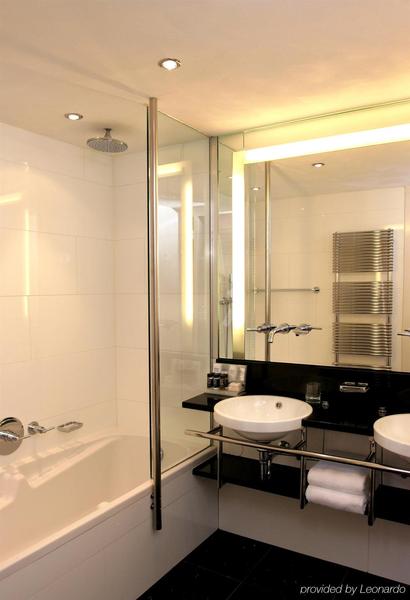 Ambassade Hotel - Genel