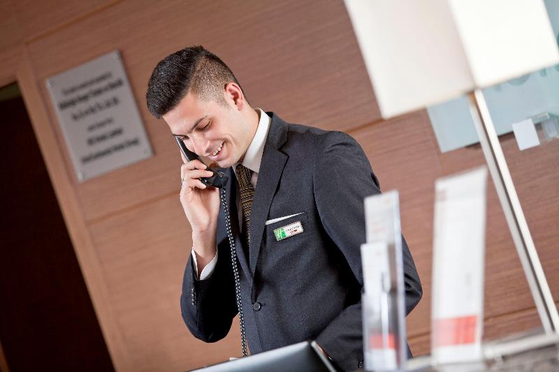 Holiday Inn ANKARA - KAVAKLIDERE by IHG - Lobi