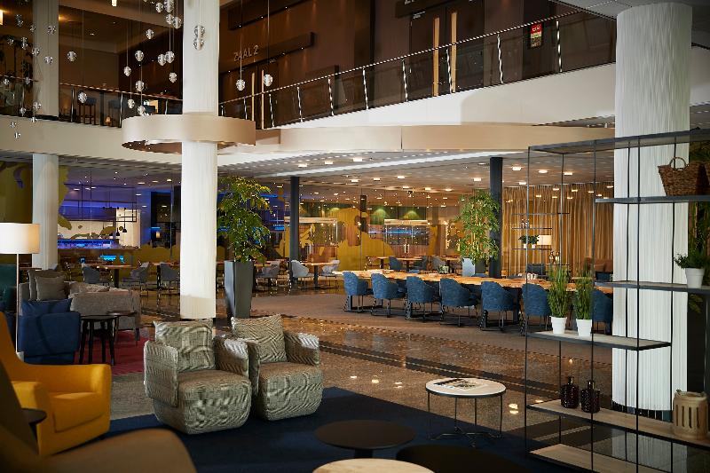Westcord WTC Hotel Leeuwarden - Lobi