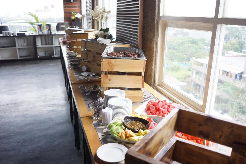Liberta Hotel Kemang - Restoran