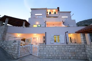 Villa Avantgarde BandB