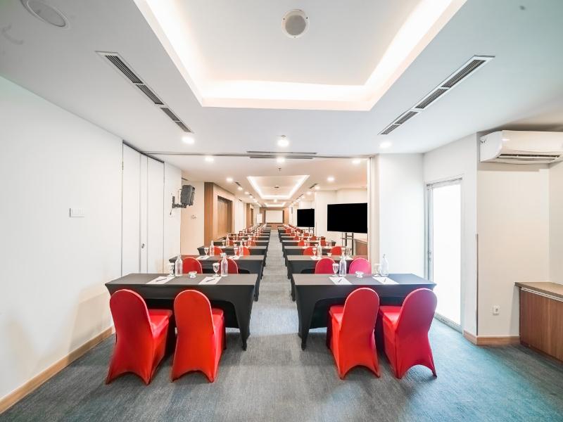 Aston Pluit Hotel & Residence - Toplantı