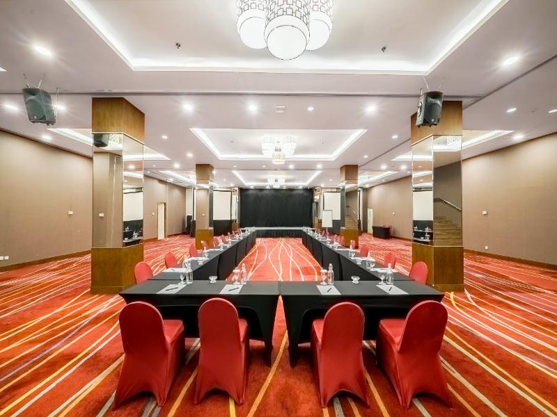 Aston Pluit Hotel & Residence - Toplantı