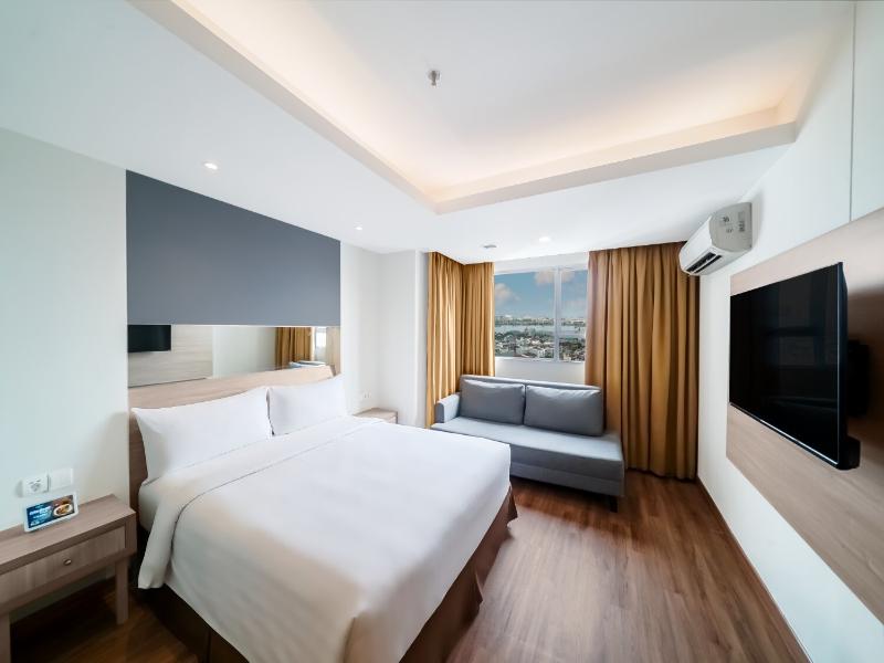 Aston Pluit Hotel & Residence - Oda