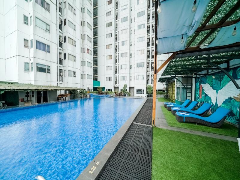 Aston Pluit Hotel & Residence - Havuz