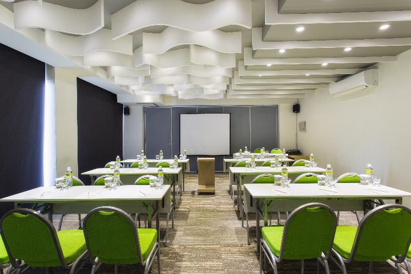 MaxOneHotels at Bukit Jimbaran - Toplantı