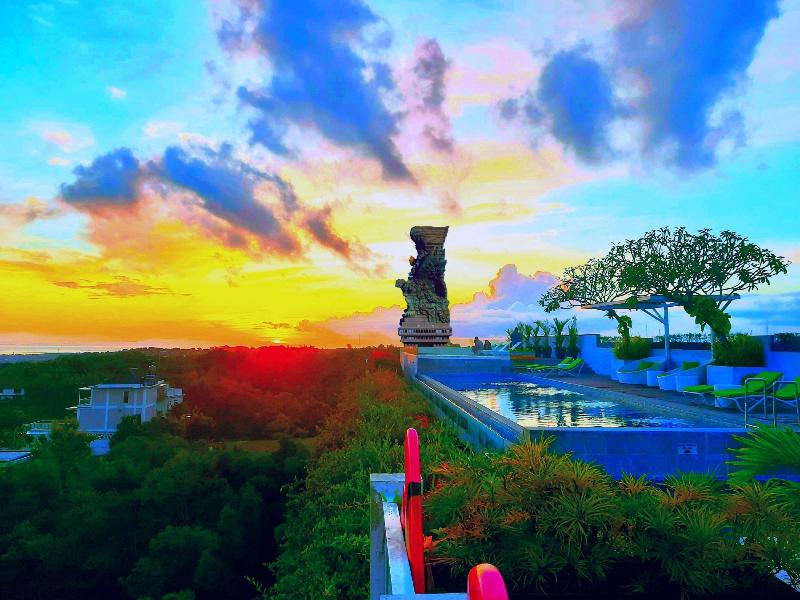 MaxOneHotels at Bukit Jimbaran - Havuz