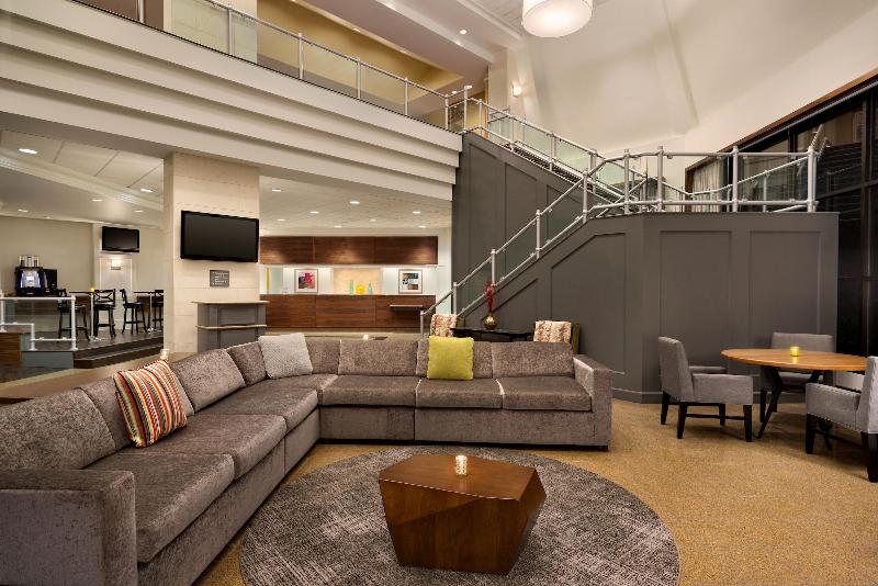 Crowne Plaza Englewood, an IHG Hotel - Lobi