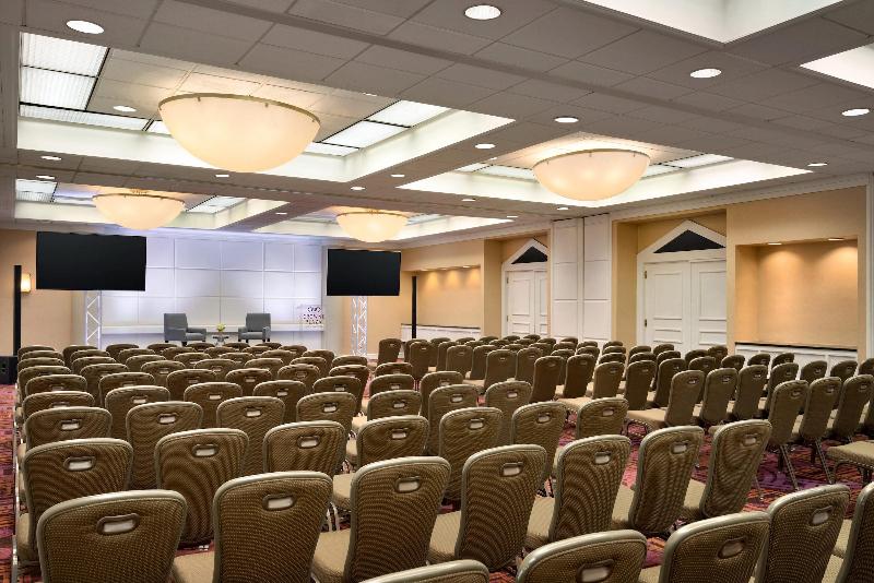 Crowne Plaza Englewood, an IHG Hotel - Toplantı