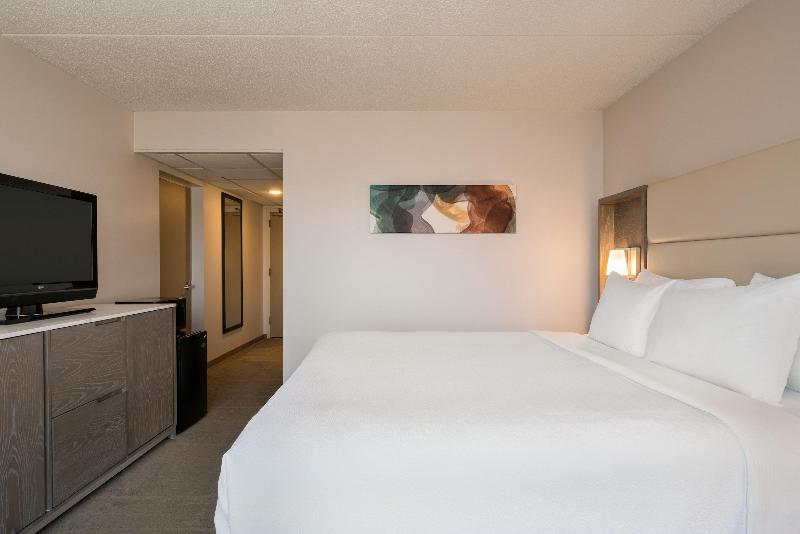 Crowne Plaza Englewood, an IHG Hotel - Oda