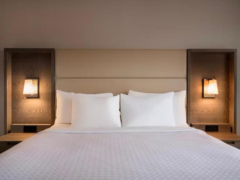 Crowne Plaza Englewood, an IHG Hotel - Oda