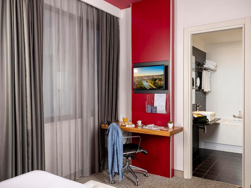 The Caesar Hotel Roma - Oda