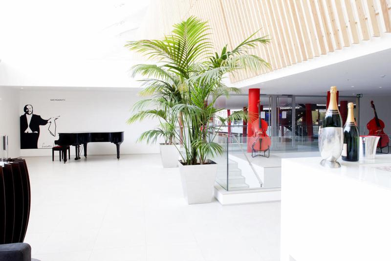 Hotel da Musica - Lobi