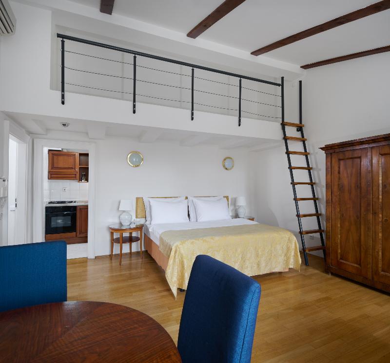 Residence La Fenice - Oda
