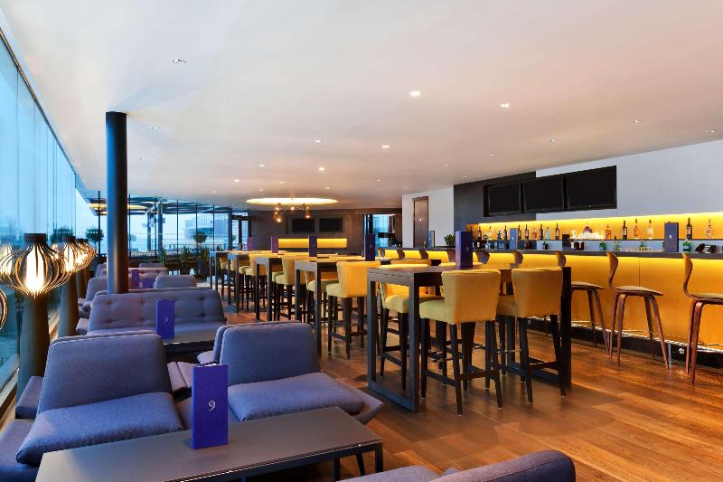 Hilton London Wembley - Bar