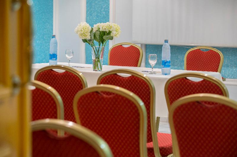 Kapetanios Limassol - Toplantı