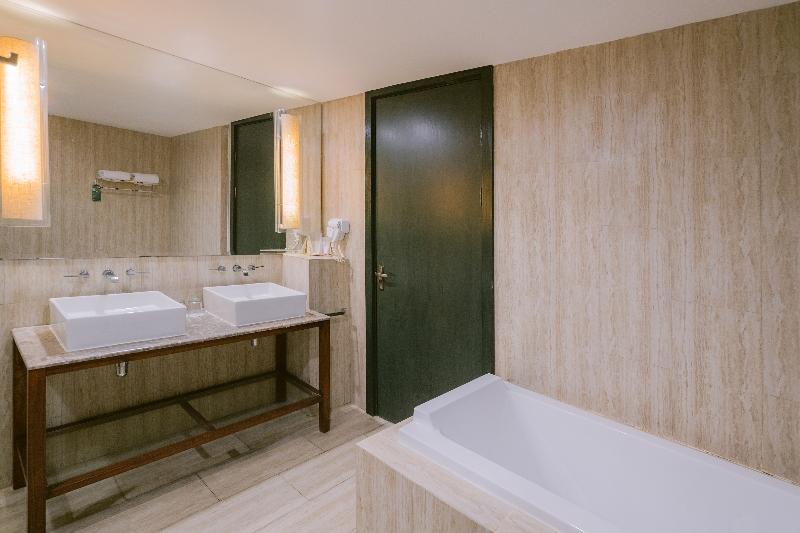 Lv8 Resort Hotel Canggu Bali - Oda