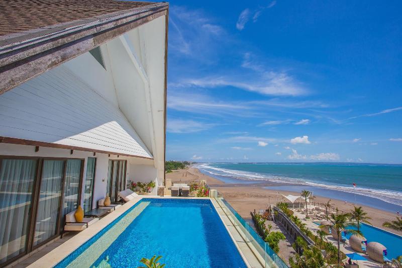 Lv8 Resort Hotel Canggu Bali - Teras
