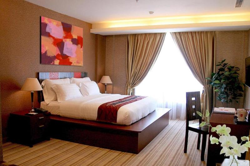 Lion Hotel & Plaza - Oda