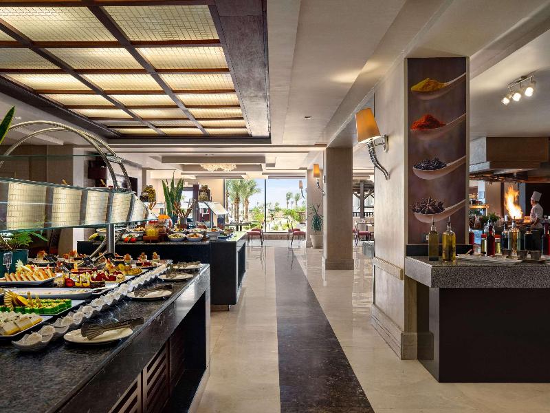 Mövenpick Waterpark Resort & Spa Soma Bay - Restoran