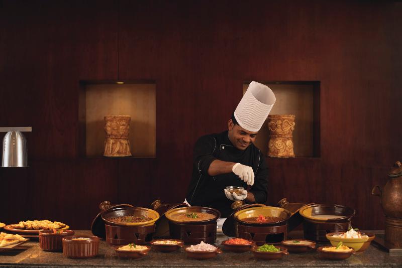 Mövenpick Waterpark Resort & Spa Soma Bay - Restoran