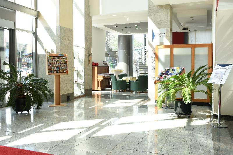 City Hotel Suhl - Lobi