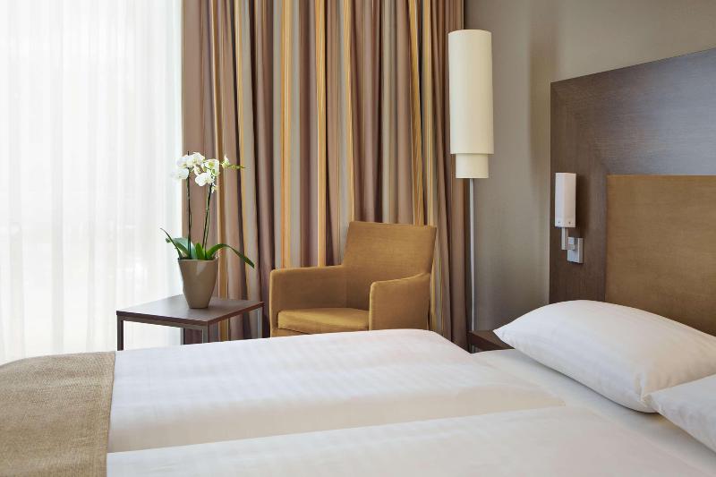IntercityHotel Darmstadt - Oda