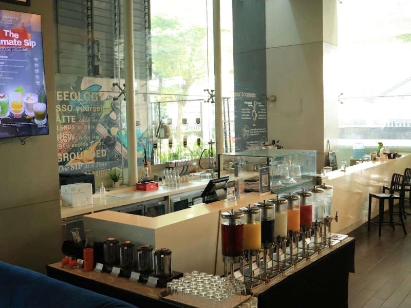 Mercure Jakarta Simatupang - Bar