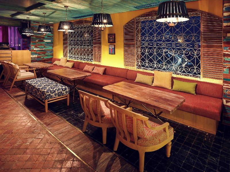 Mercure Jakarta Simatupang - Bar