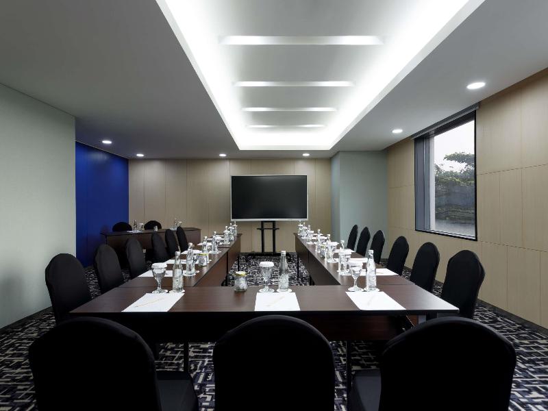 Mercure Jakarta Simatupang - Toplantı