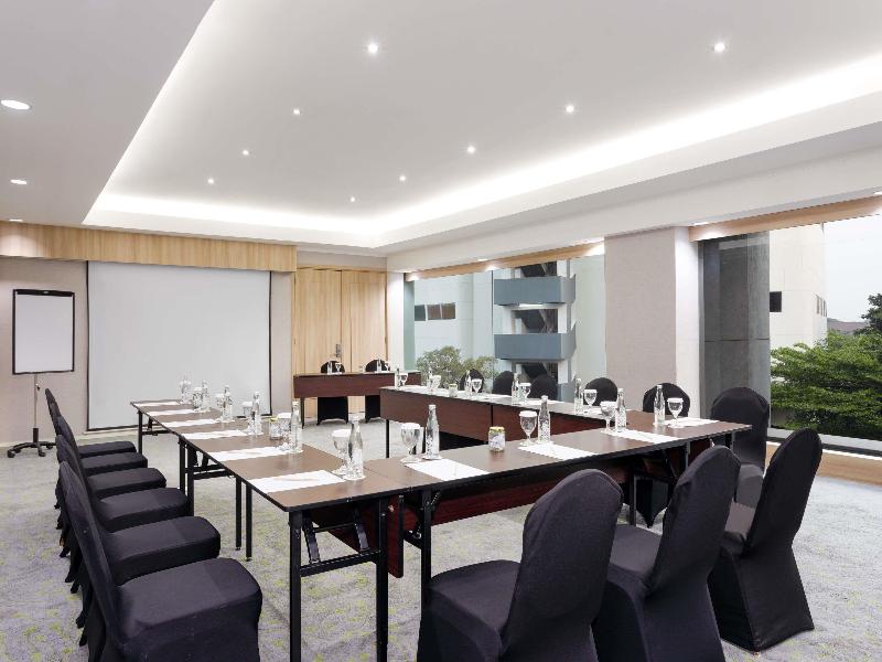 Mercure Jakarta Simatupang - Toplantı